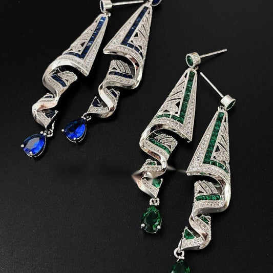 Satynowe kolczyki sztyfty w stylu vintage